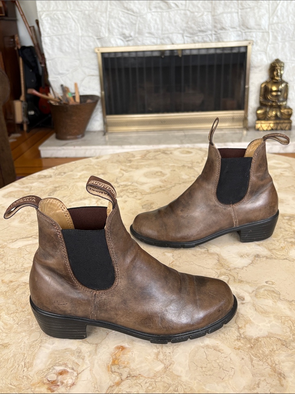 Blundstone 1677 - Women’s Series Block Heel Chelsea Boots Rustic Brown Leather - Picture 5 of 16